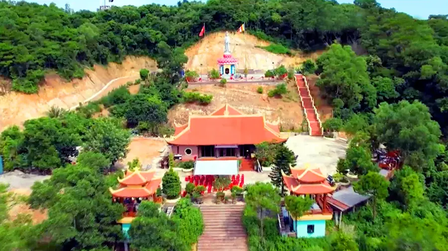 Chùa Trúc Lâm Cô Tô