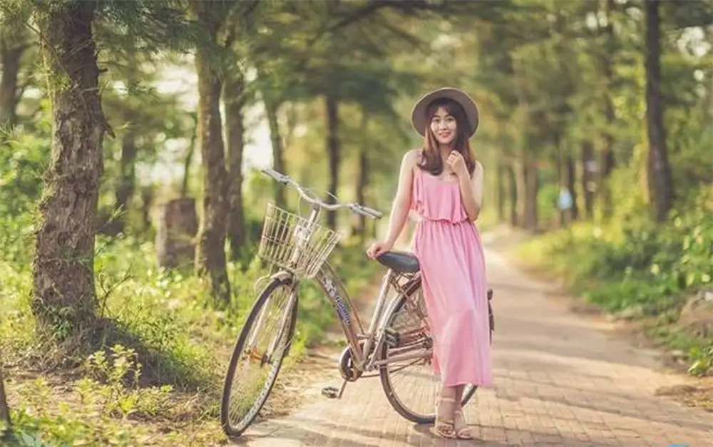 Con đường tình yêu khi bước vào mùa thu